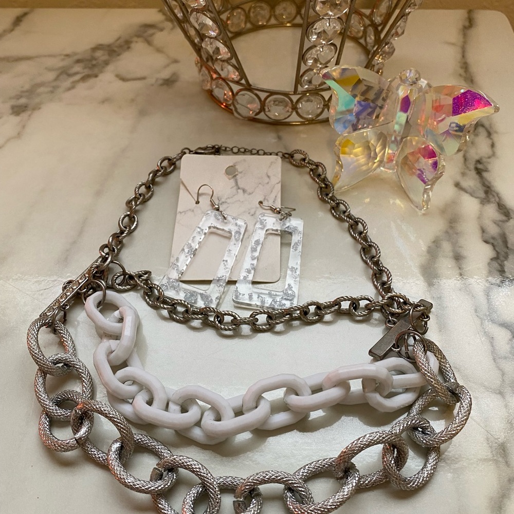 White and silver necklace